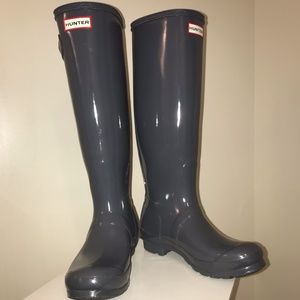 Hunter Women's Original Tall Gloss Rain Boots-Grey